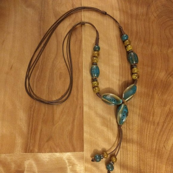Adjustable Beaded Necklace - Picture 1 of 3